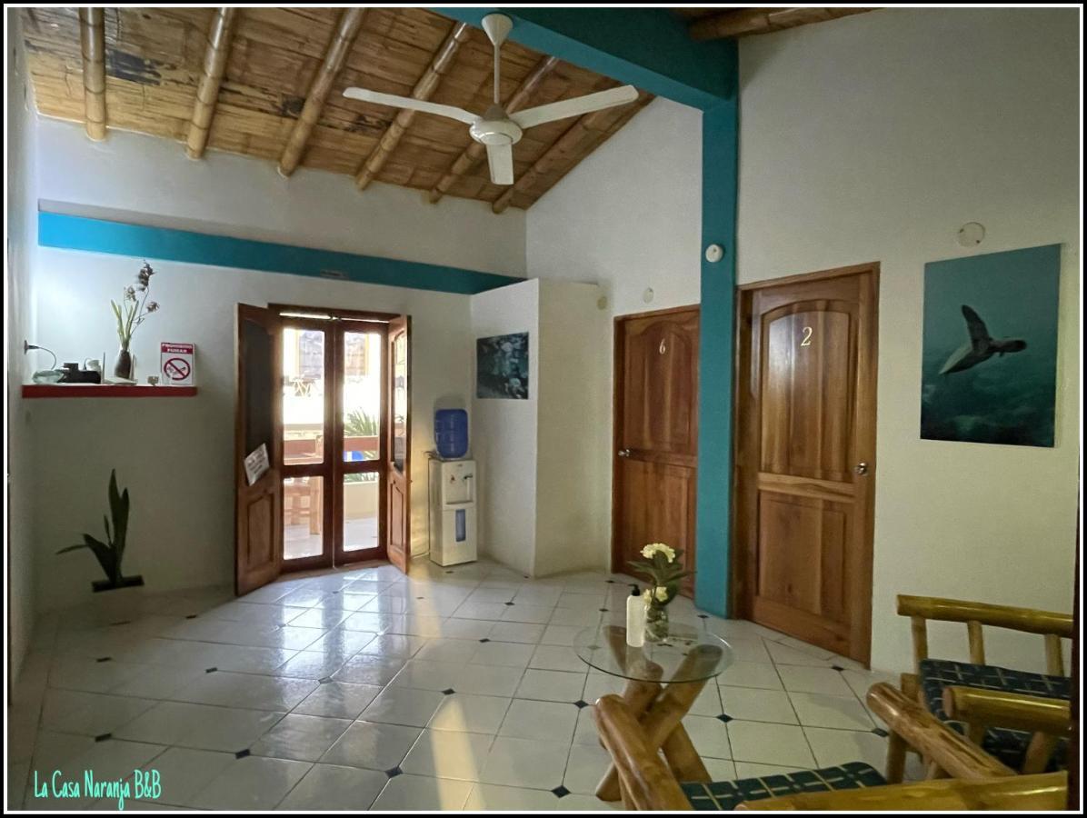 La Casa Naranja Bed And Breakfast Olon Exterior photo