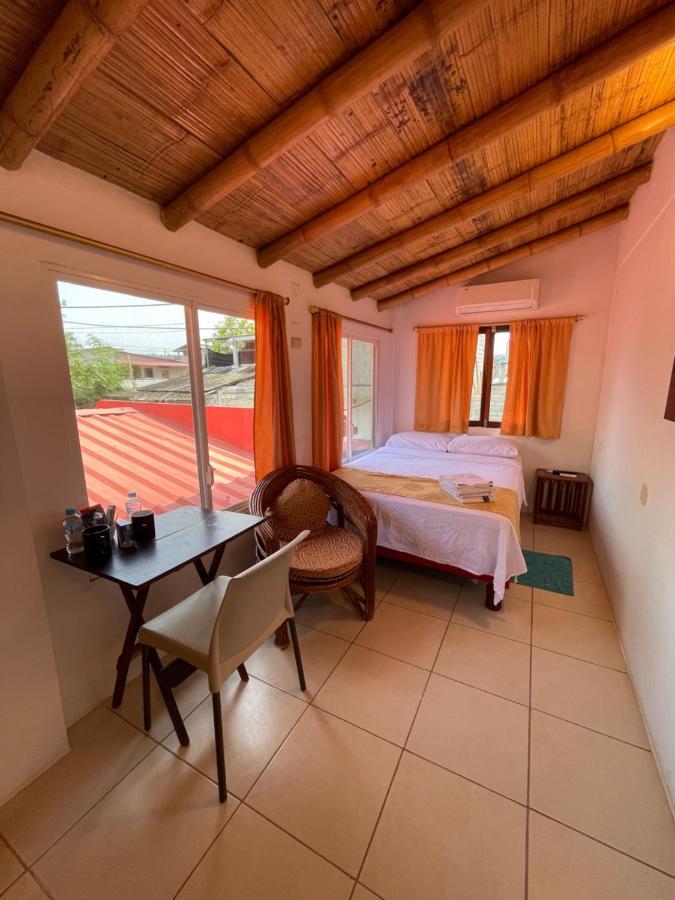 La Casa Naranja Bed And Breakfast Olon Exterior photo